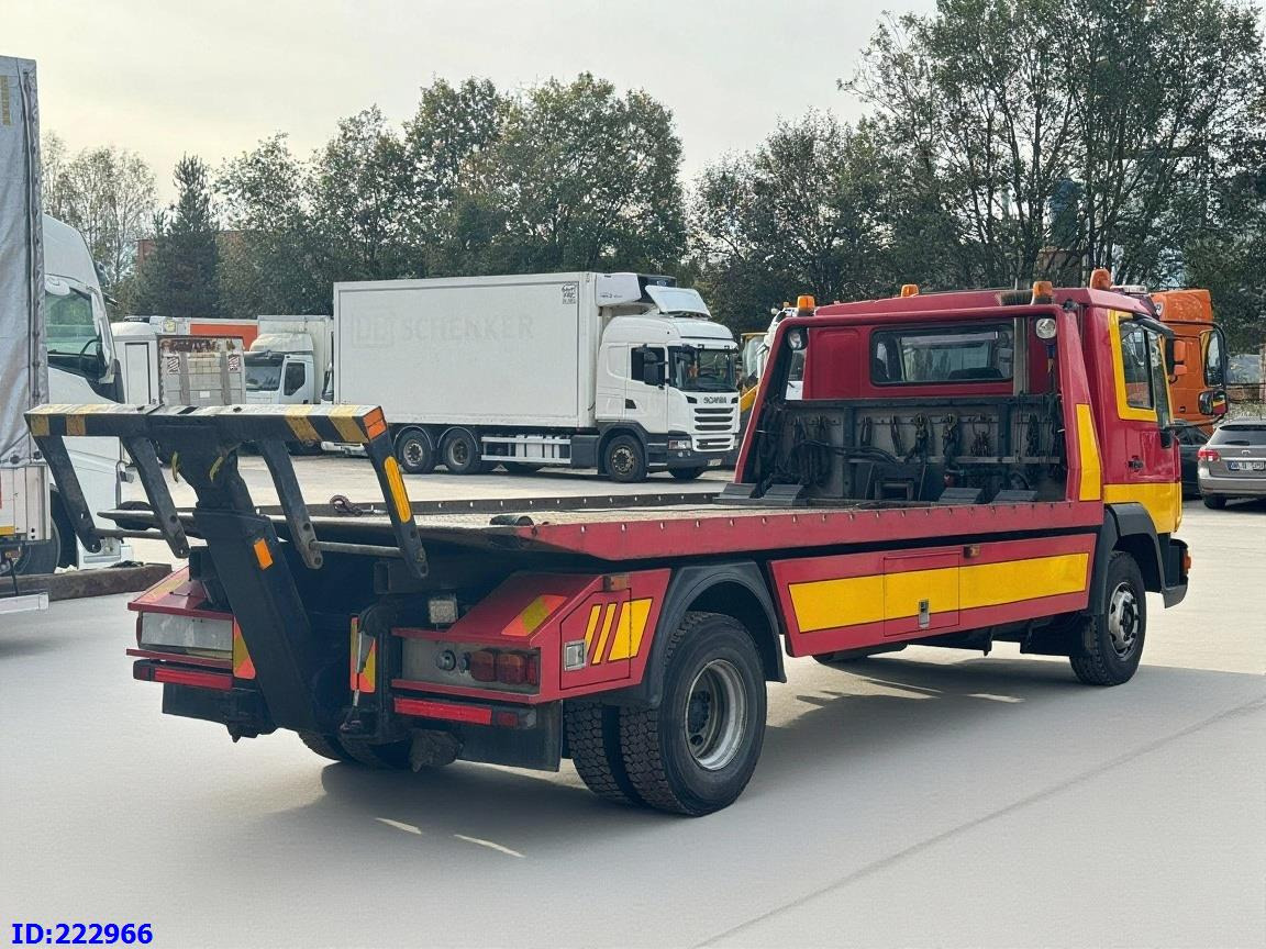 MAN 12.224 - Grua de remolque autos: foto 4 MAN 12.224 - Grua de remolque autos: foto 4