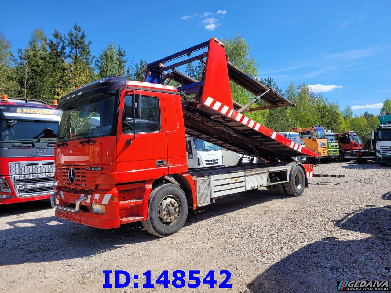 MERCEDES-BENZ Actros 1831 4x2 - Grua de remolque autos: foto 1 MERCEDES-BENZ Actros 1831 4x2 - Grua de remolque autos: foto 1