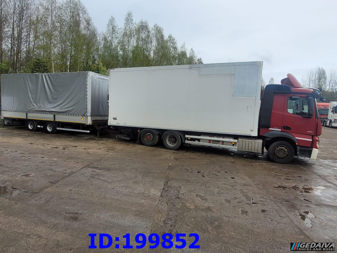 MERCEDES-BENZ Actros 2551 6x2 Euro5 + tilt trailer - Camión caja cerrada: foto 2 MERCEDES-BENZ Actros 2551 6x2 Euro5 + tilt trailer - Camión caja cerrada: foto 2