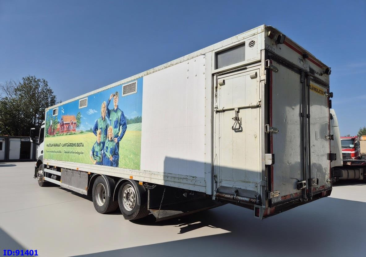 Camión transporte de ganado MERCEDES-BENZ Antos 2532 - 6x2 - Euro 6 - Animal transport: foto 16