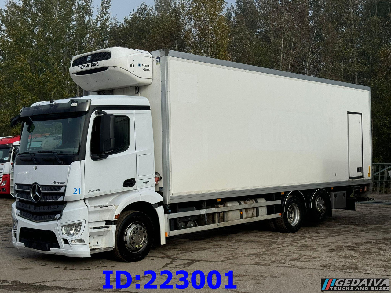 MERCEDES-BENZ Antos 2540 6x2 Euro6 - Camión frigorífico: foto 1 MERCEDES-BENZ Antos 2540 6x2 Euro6 - Camión frigorífico: foto 1