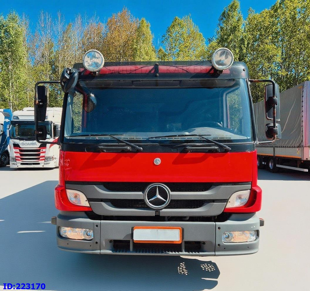 MERCEDES-BENZ Atego 1324L - Euro5 - Camión isotérmico: foto 2 MERCEDES-BENZ Atego 1324L - Euro5 - Camión isotérmico: foto 2