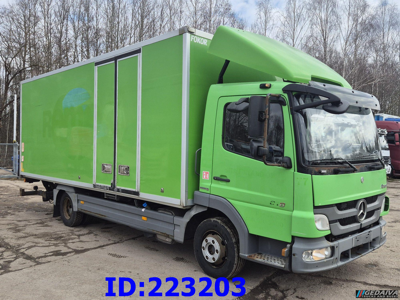 MERCEDES-BENZ Atego 818 4x2 Euro5 Manual - Camión caja cerrada: foto 4 MERCEDES-BENZ Atego 818 4x2 Euro5 Manual - Camión caja cerrada: foto 4