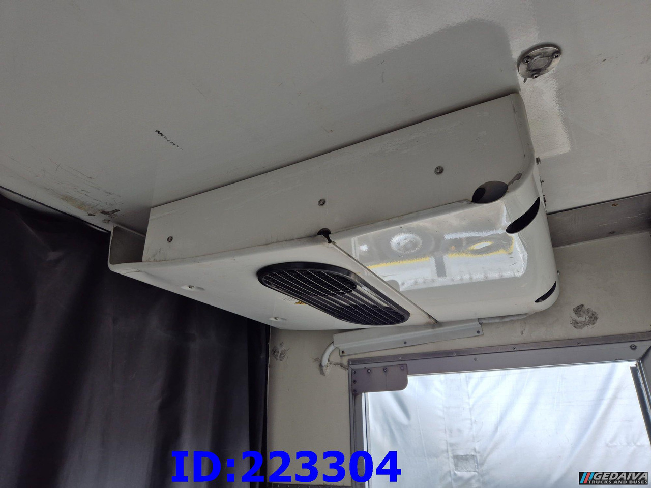 Camión frigorífico MERCEDES-BENZ Axor 1829 Euro5: foto 8