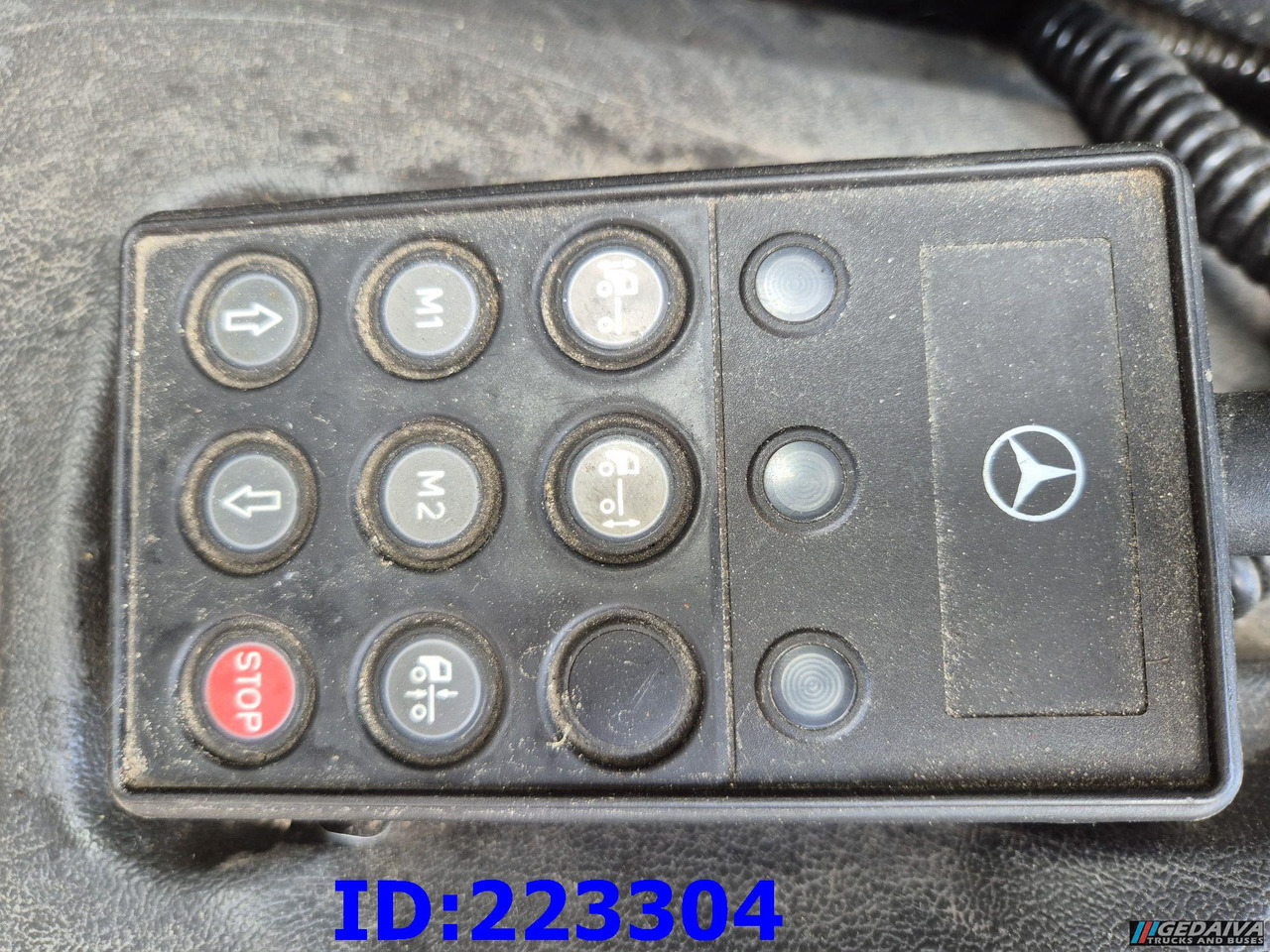 Camión frigorífico MERCEDES-BENZ Axor 1829 Euro5: foto 13