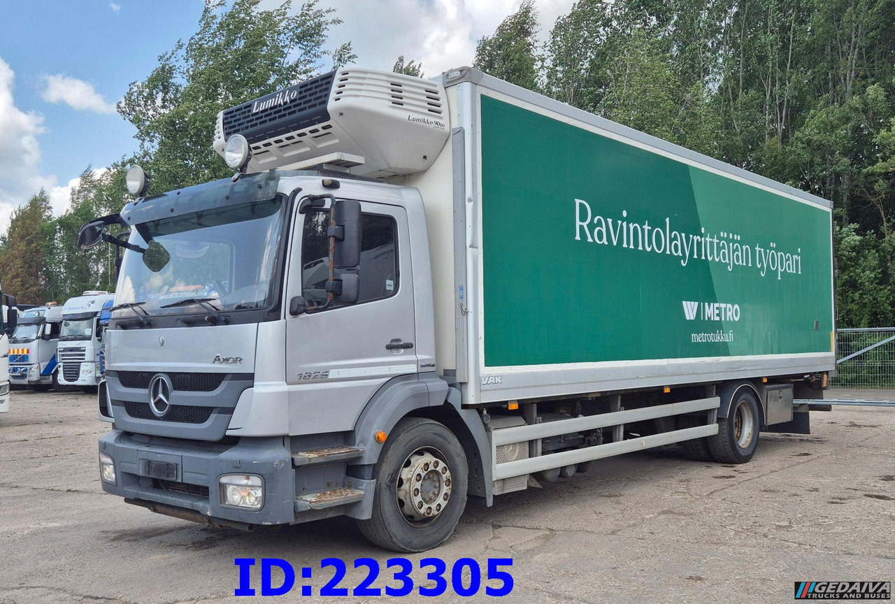 MERCEDES-BENZ Axor 1829 Euro5 Manual + Tail lift - Camión frigorífico: foto 1 MERCEDES-BENZ Axor 1829 Euro5 Manual + Tail lift - Camión frigorífico: foto 1