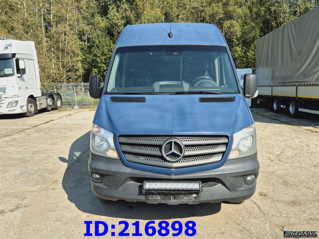 MERCEDES-BENZ Sprinter 516 - VIP - Tamlans 16-seater - Autocar: foto 2 MERCEDES-BENZ Sprinter 516 - VIP - Tamlans 16-seater - Autocar: foto 2
