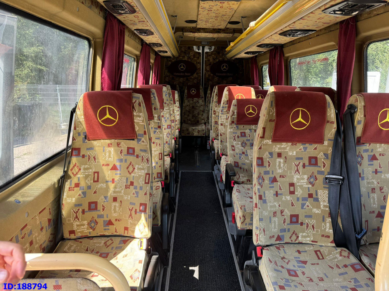 Minibús, Furgoneta de pasajeros MERCEDES-BENZ Sprinter 518 -  Kasten VIP - 20 Seater: foto 14