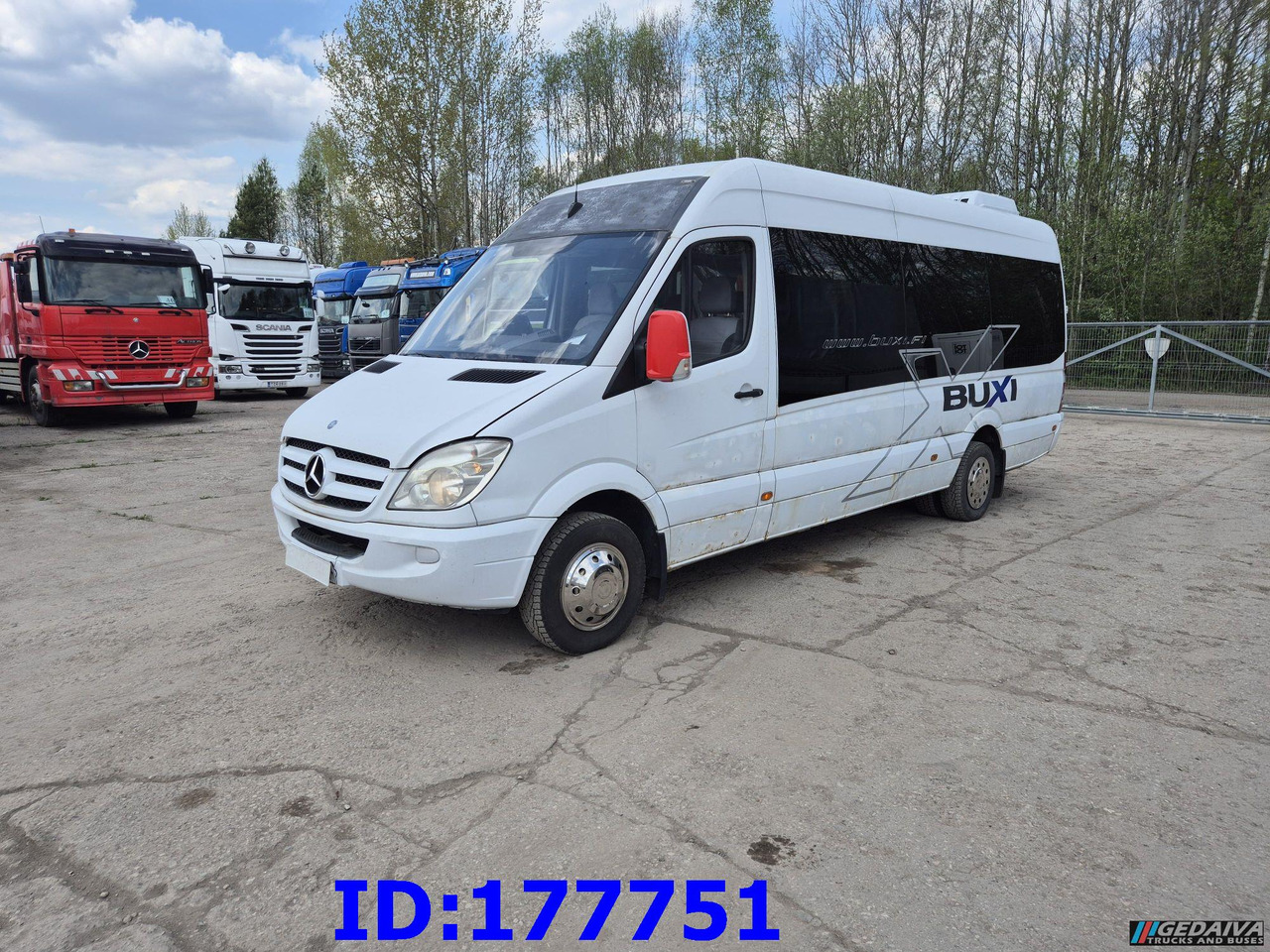 MERCEDES-BENZ Sprinter 518 - VIP - 17-seater - Autocar: foto 1 MERCEDES-BENZ Sprinter 518 - VIP - 17-seater - Autocar: foto 1
