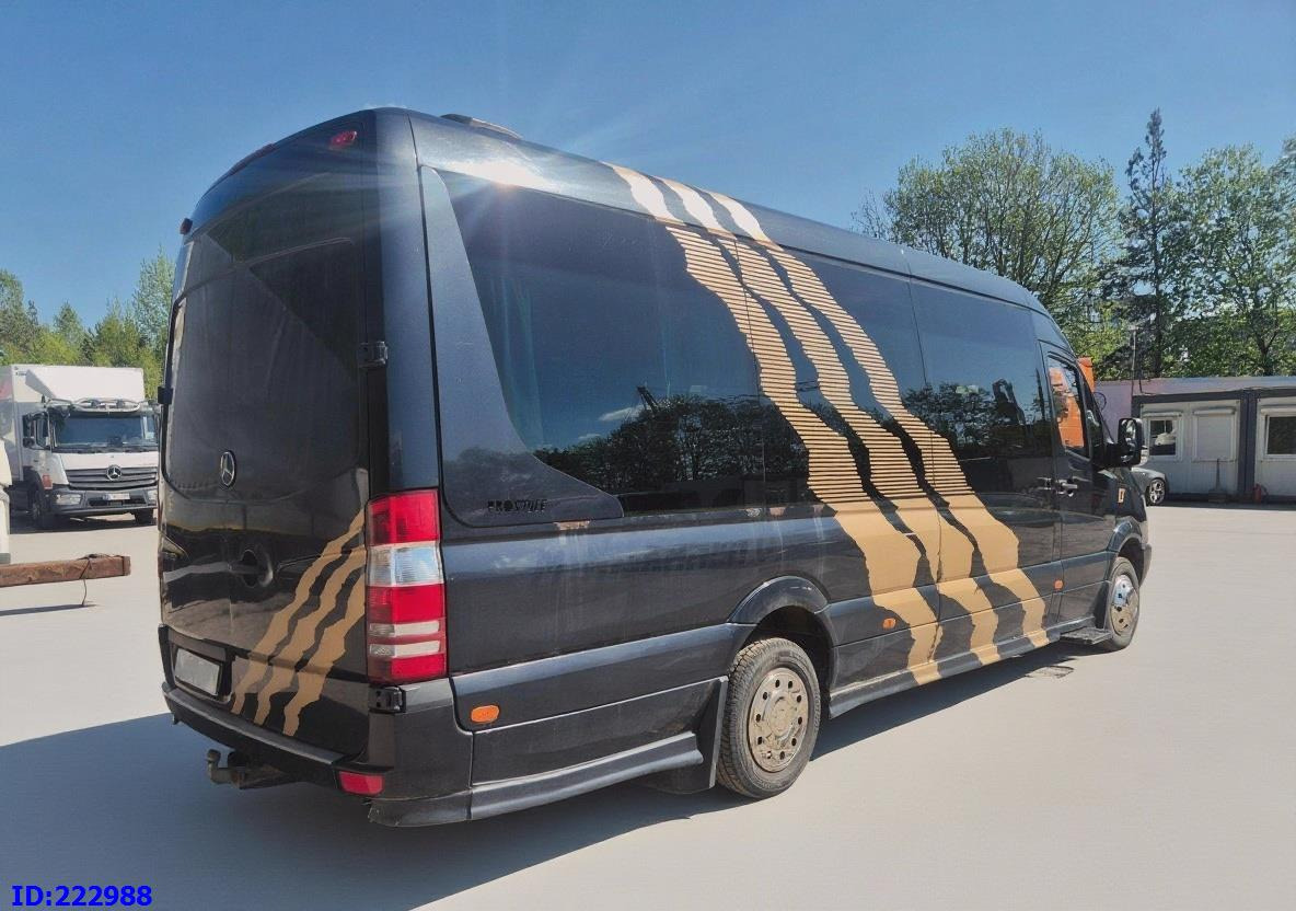 MERCEDES-BENZ Sprinter 519 VIP - 17 Seater - Minibús, Furgoneta de pasajeros: foto 5 MERCEDES-BENZ Sprinter 519 VIP - 17 Seater - Minibús, Furgoneta de pasajeros: foto 5