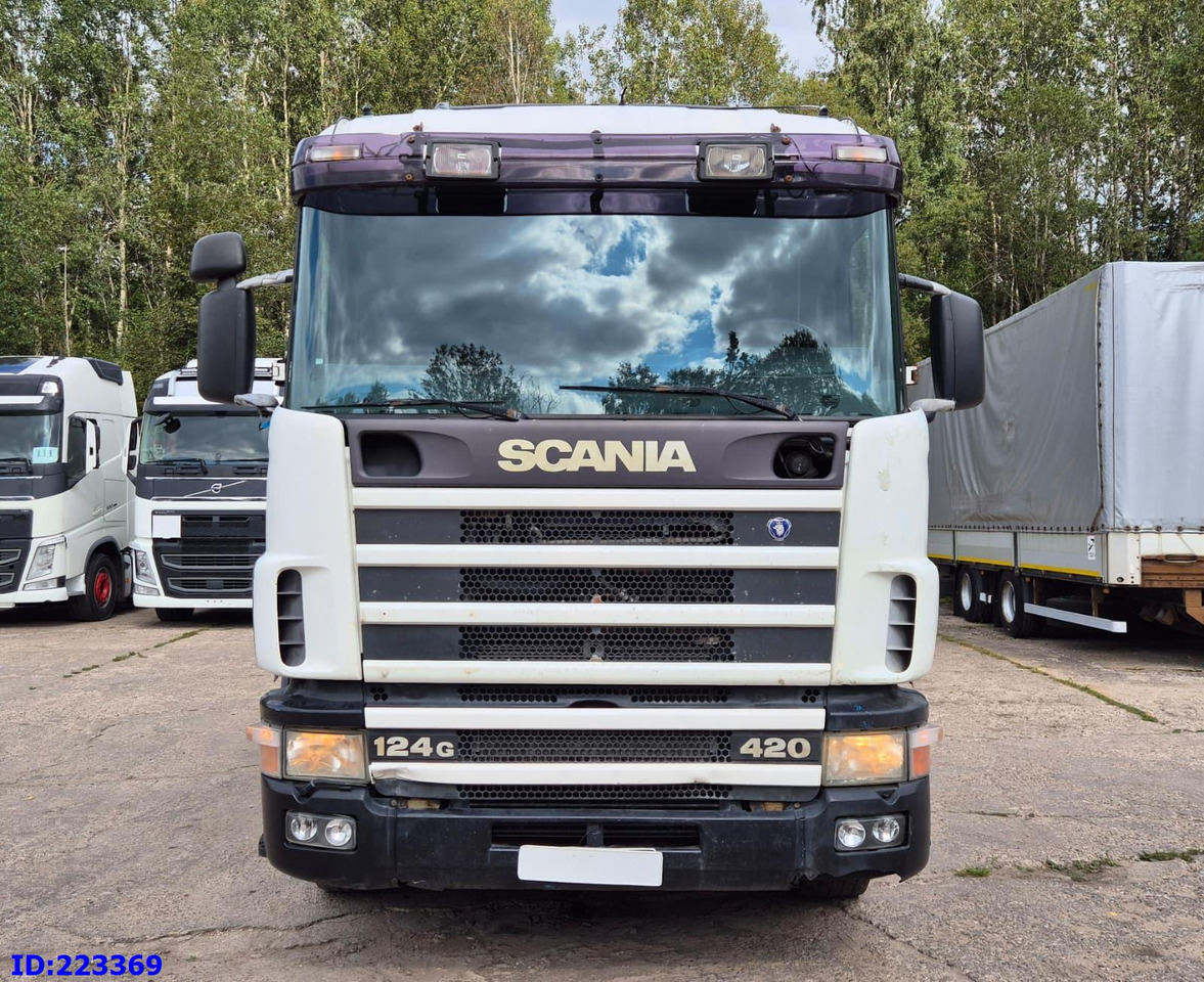 SCANIA R124 420 + Crane HIAB 140AW - Camión volquete: foto 2 SCANIA R124 420 + Crane HIAB 140AW - Camión volquete: foto 2