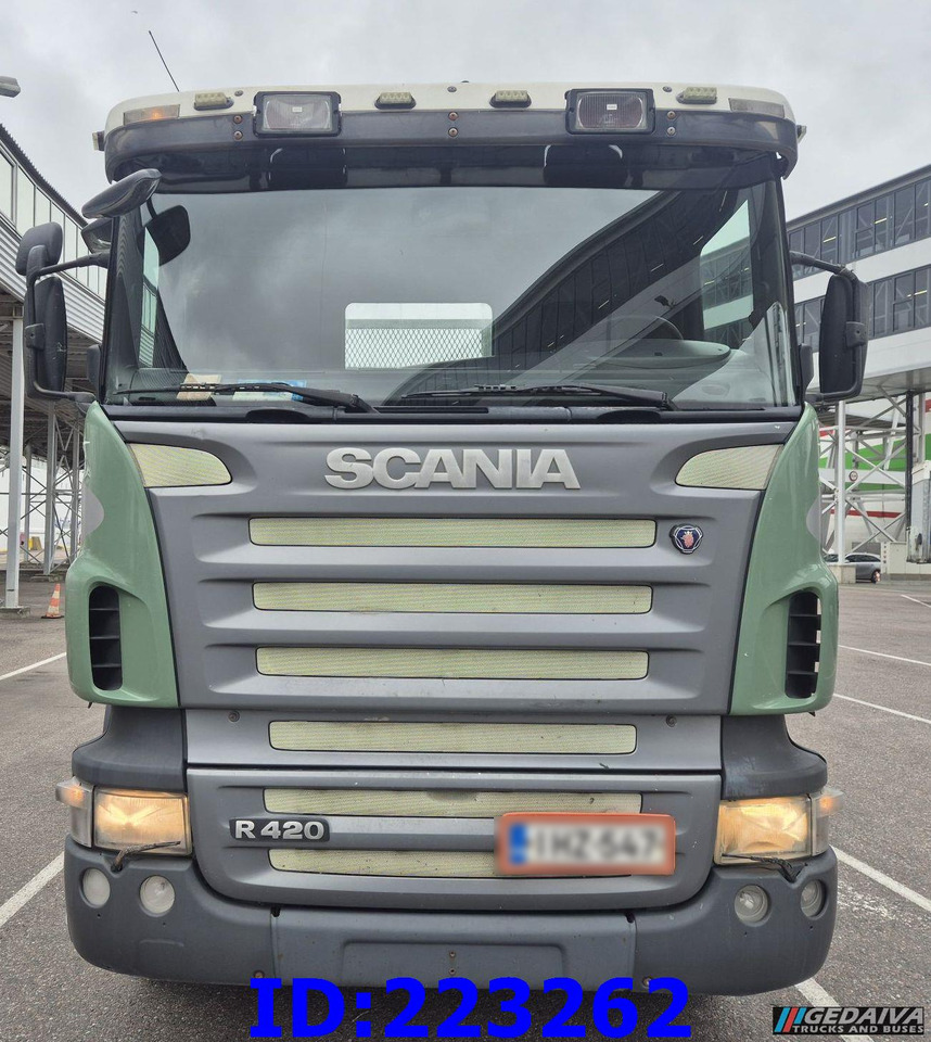 SCANIA R420 8X4 - Camión volquete: foto 2 SCANIA R420 8X4 - Camión volquete: foto 2