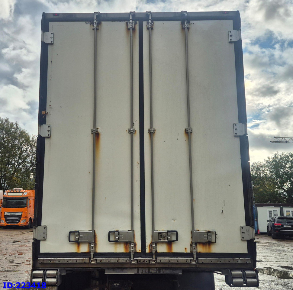 SCHMITZ CARGOBULL MKO BOX 57m3 - Caja cerrada: foto 2 SCHMITZ CARGOBULL MKO BOX 57m3 - Caja cerrada: foto 2