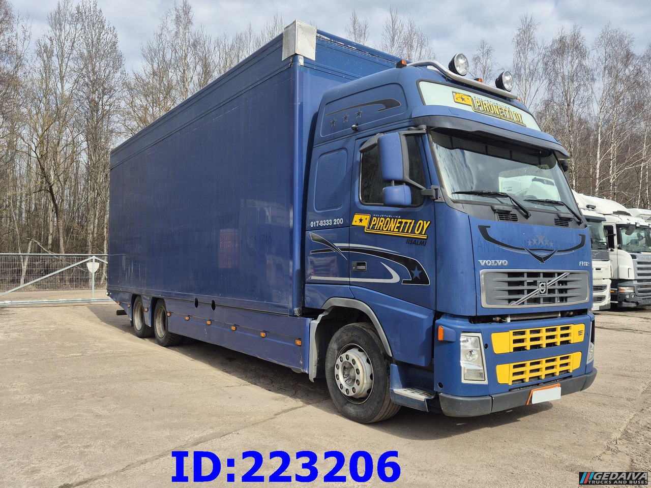 VOLVO FH12 420HP 6x2 - Camión isotérmico: foto 4 VOLVO FH12 420HP 6x2 - Camión isotérmico: foto 4
