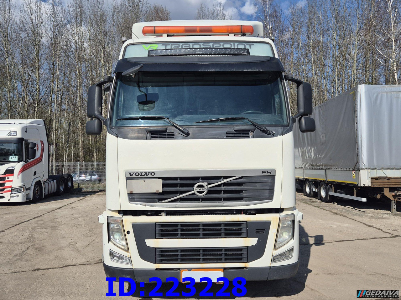 VOLVO FH13 540HP 8X4 Euro5 - Camión chasis: foto 2 VOLVO FH13 540HP 8X4 Euro5 - Camión chasis: foto 2