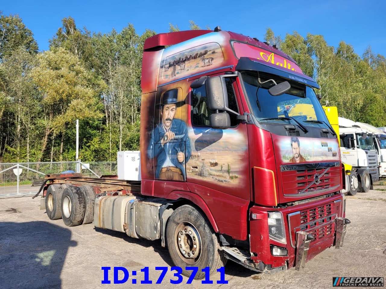 VOLVO FH16 700HP 6x4 Euro5 - Camión chasis: foto 4 VOLVO FH16 700HP 6x4 Euro5 - Camión chasis: foto 4