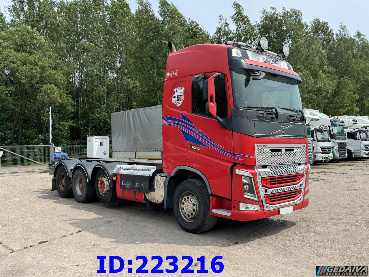 VOLVO FH16 700HP 8X4 Big axle - Camión chasis: foto 4 VOLVO FH16 700HP 8X4 Big axle - Camión chasis: foto 4