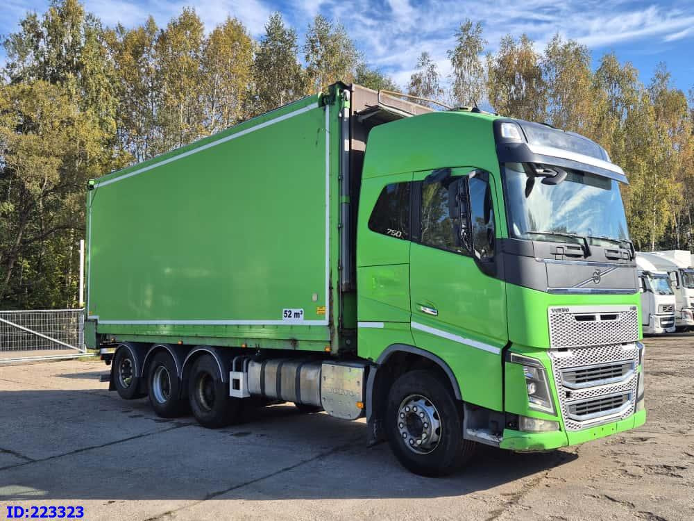 VOLVO FH16 750HP - 8x4 -Big Axles - Camión caja cerrada: foto 4 VOLVO FH16 750HP - 8x4 -Big Axles - Camión caja cerrada: foto 4