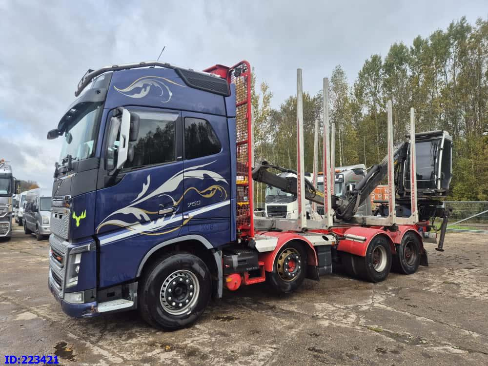 VOLVO FH16 750HP 8x4 + KESLA CRANE - Camión forestal: foto 1 VOLVO FH16 750HP 8x4 + KESLA CRANE - Camión forestal: foto 1