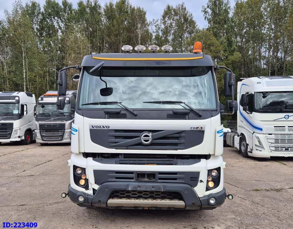 VOLVO FMX11 410HP 6x2 Euro5 Tank truck - Camión cisterna: foto 2 VOLVO FMX11 410HP 6x2 Euro5 Tank truck - Camión cisterna: foto 2