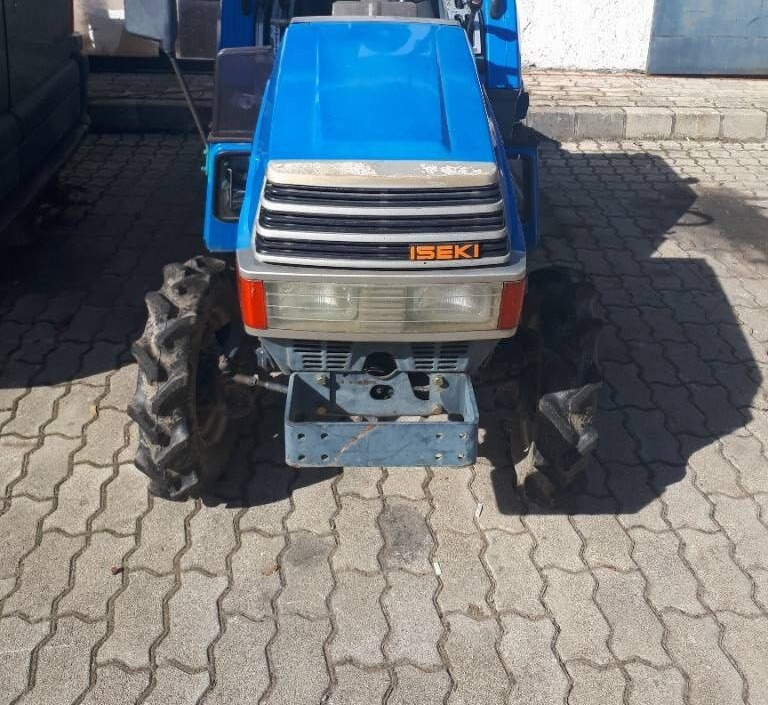 Iseki Landhope 147 - Tractor: foto 1 Iseki Landhope 147 - Tractor: foto 1