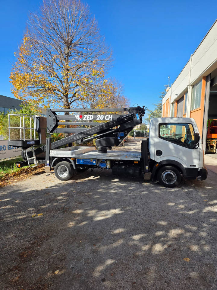 CTE ZED 20 CH - Camión con plataforma elevadora: foto 1 CTE ZED 20 CH - Camión con plataforma elevadora: foto 1