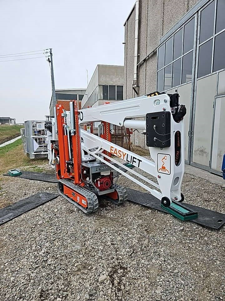 EasyLift R180 - Plataforma articulada, Plataforma araña: foto 2 EasyLift R180 - Plataforma articulada, Plataforma araña: foto 2
