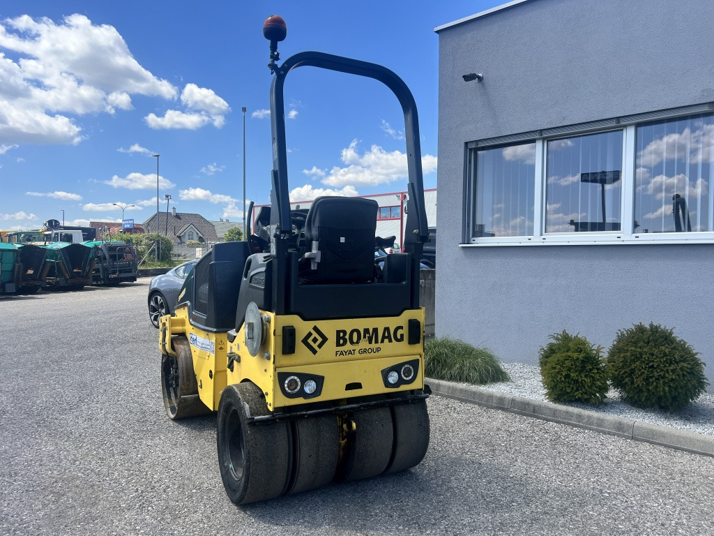Bomag BW 120 AC-5 (111592) - Compactador mixto: foto 3 Bomag BW 120 AC-5 (111592) - Compactador mixto: foto 3