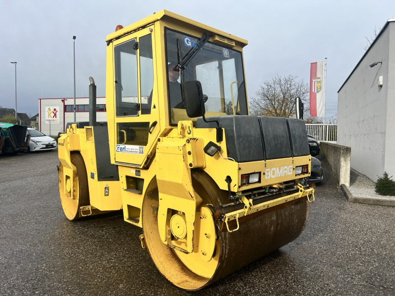 Bomag BW 151 AD-2 (111297) - Apisonadora de asfalto: foto 5 Bomag BW 151 AD-2 (111297) - Apisonadora de asfalto: foto 5