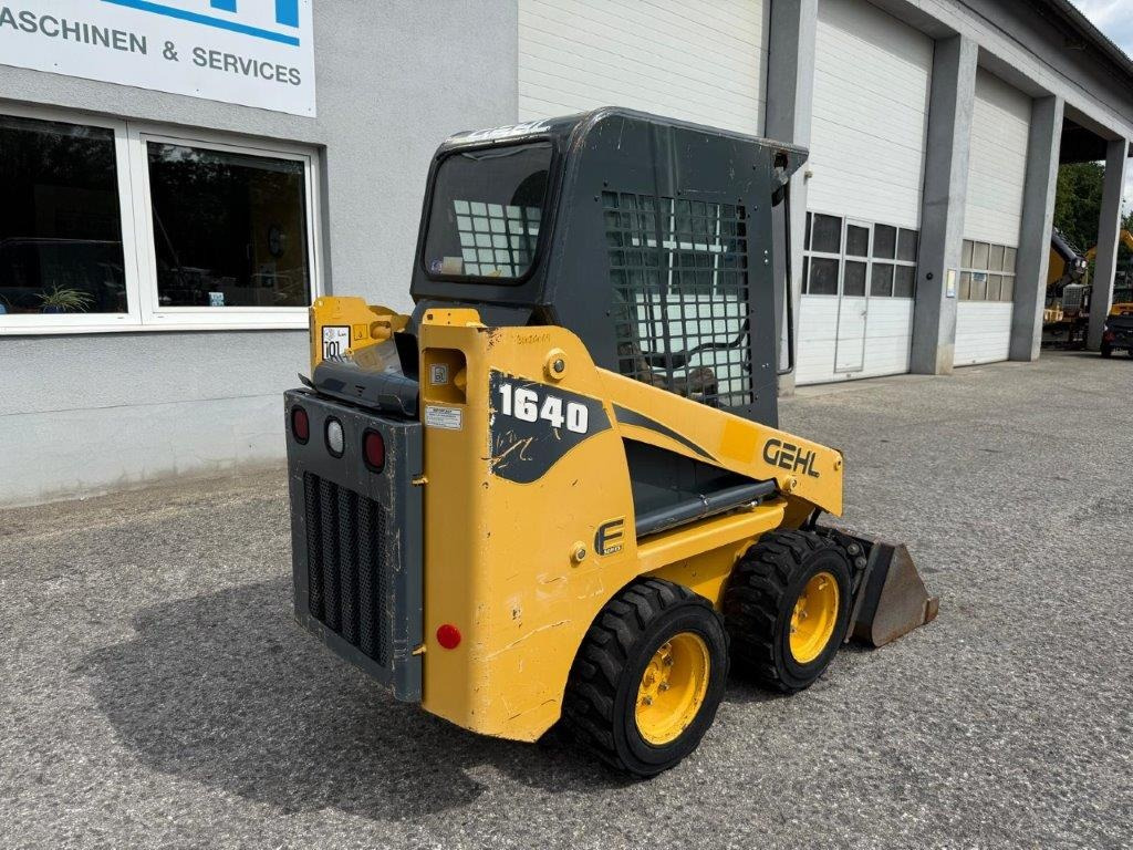 Gehl SL1640E (4027) - Minicargadora: foto 4 Gehl SL1640E (4027) - Minicargadora: foto 4