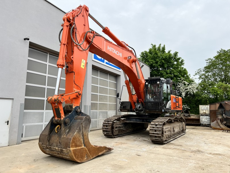 Hitachi ZX 520 LCH-5 (110554) - Excavadora de cadenas: foto 3 Hitachi ZX 520 LCH-5 (110554) - Excavadora de cadenas: foto 3
