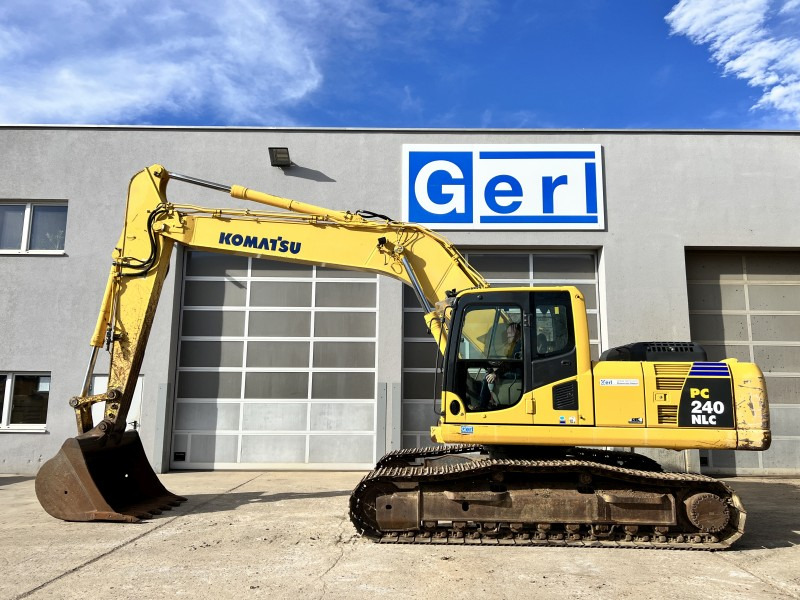 Komatsu PC 240-8 NLC (110815) - Excavadora de cadenas: foto 1 Komatsu PC 240-8 NLC (110815) - Excavadora de cadenas: foto 1
