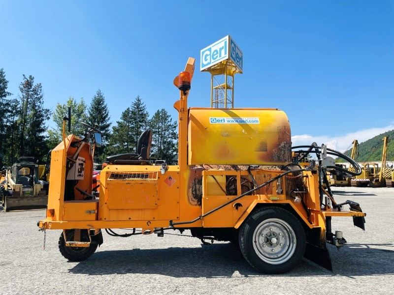 Strassmayr BMS600-3R (3831) - Distribuidor de asfalto: foto 2 Strassmayr BMS600-3R (3831) - Distribuidor de asfalto: foto 2