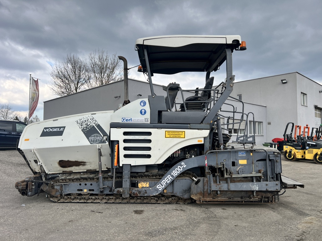 Vögele Super 1800-2 (111540) - Pavimentadora de asfalto: foto 1 Vögele Super 1800-2 (111540) - Pavimentadora de asfalto: foto 1