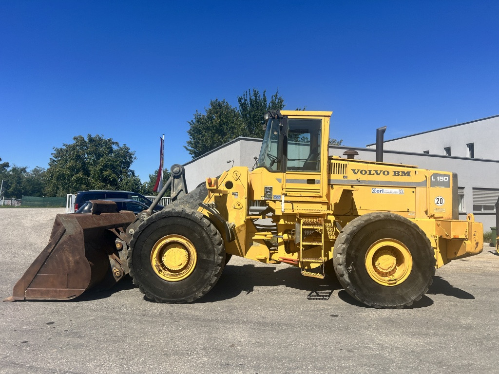 Volvo L 150 (111676) - Cargadora de ruedas: foto 1 Volvo L 150 (111676) - Cargadora de ruedas: foto 1