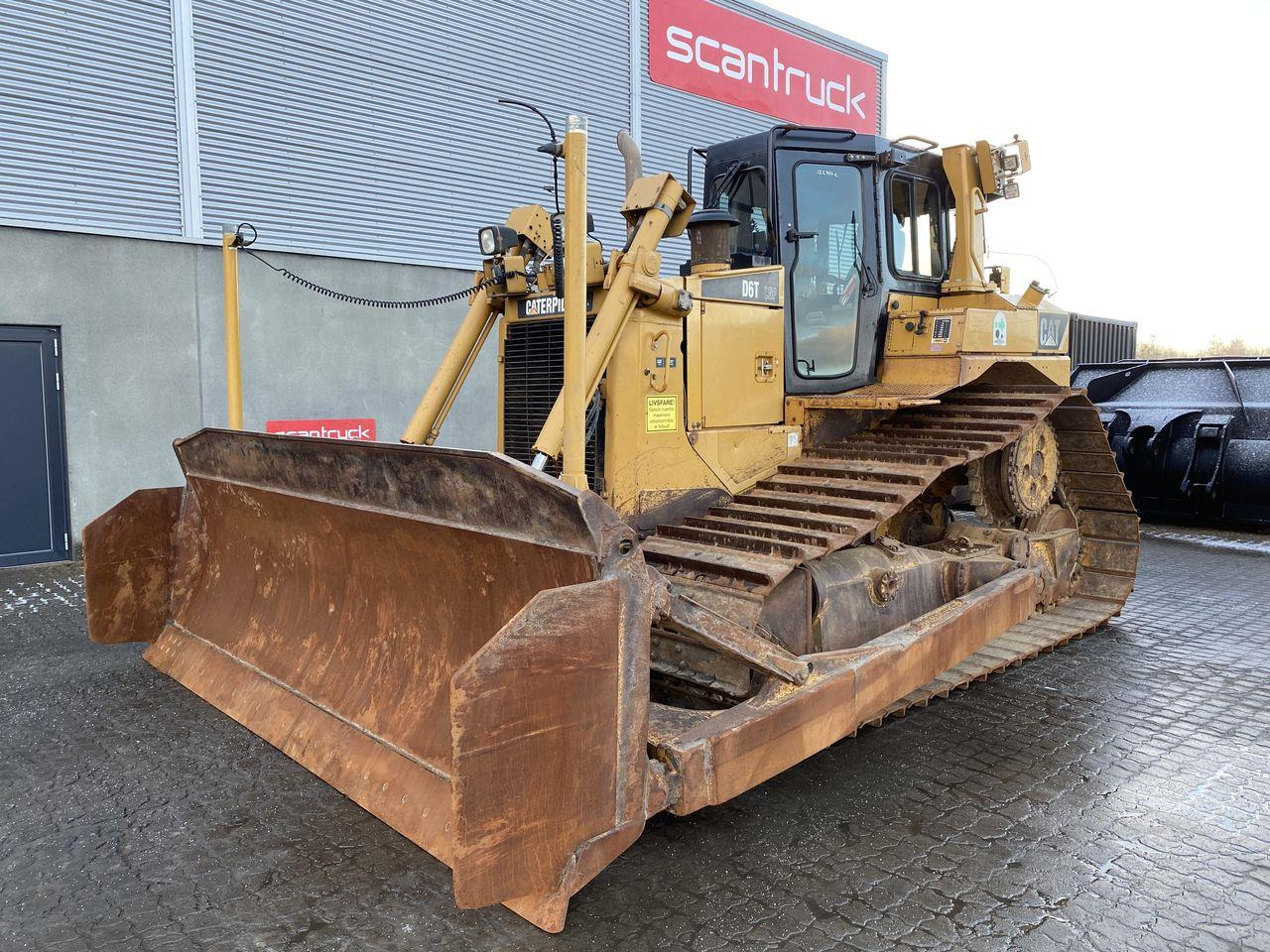 Caterpillar D6T LGP - Bulldozer: foto 1 Caterpillar D6T LGP - Bulldozer: foto 1