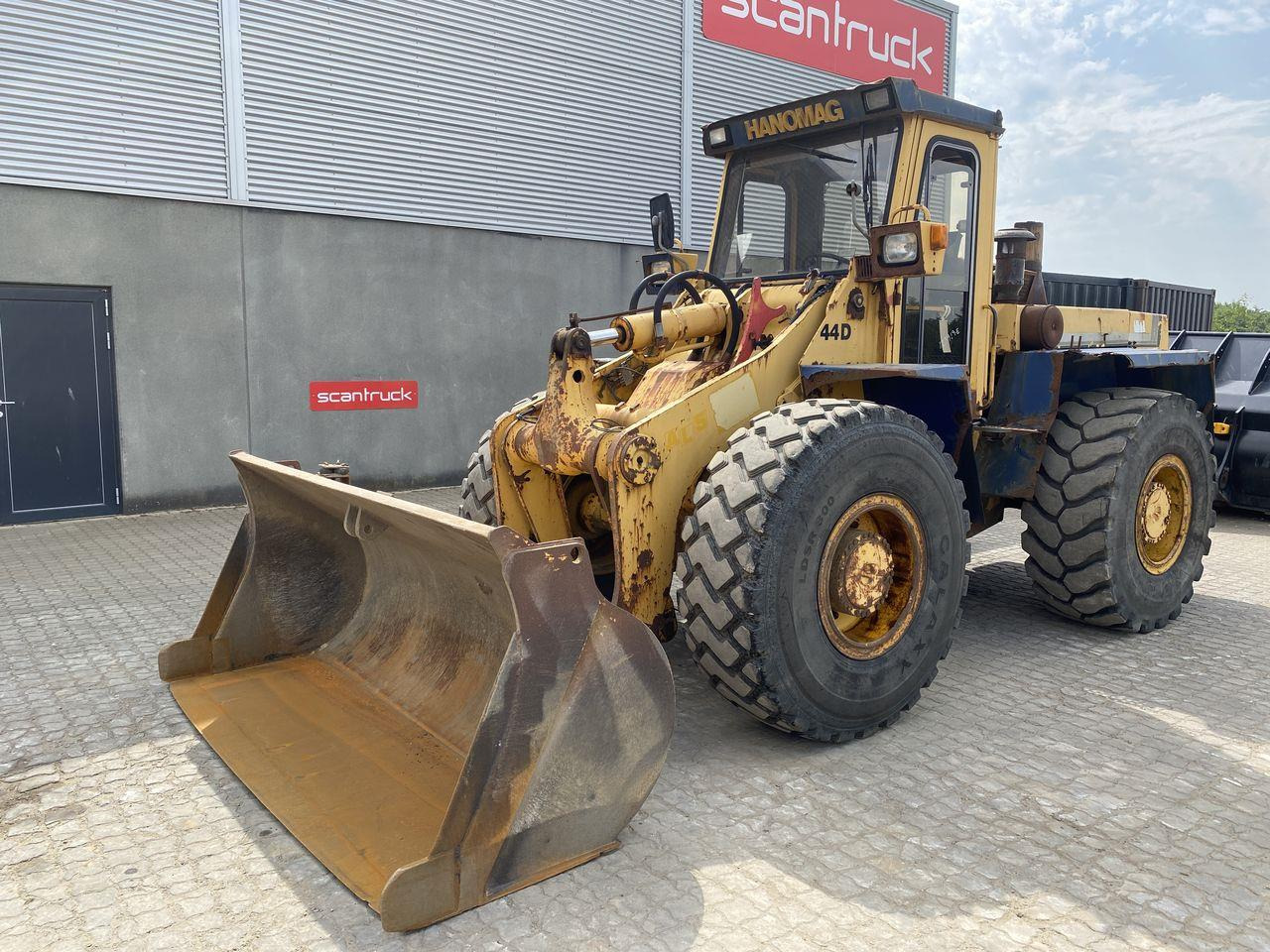 Hanomag 44D - Cargadora de ruedas: foto 1 Hanomag 44D - Cargadora de ruedas: foto 1
