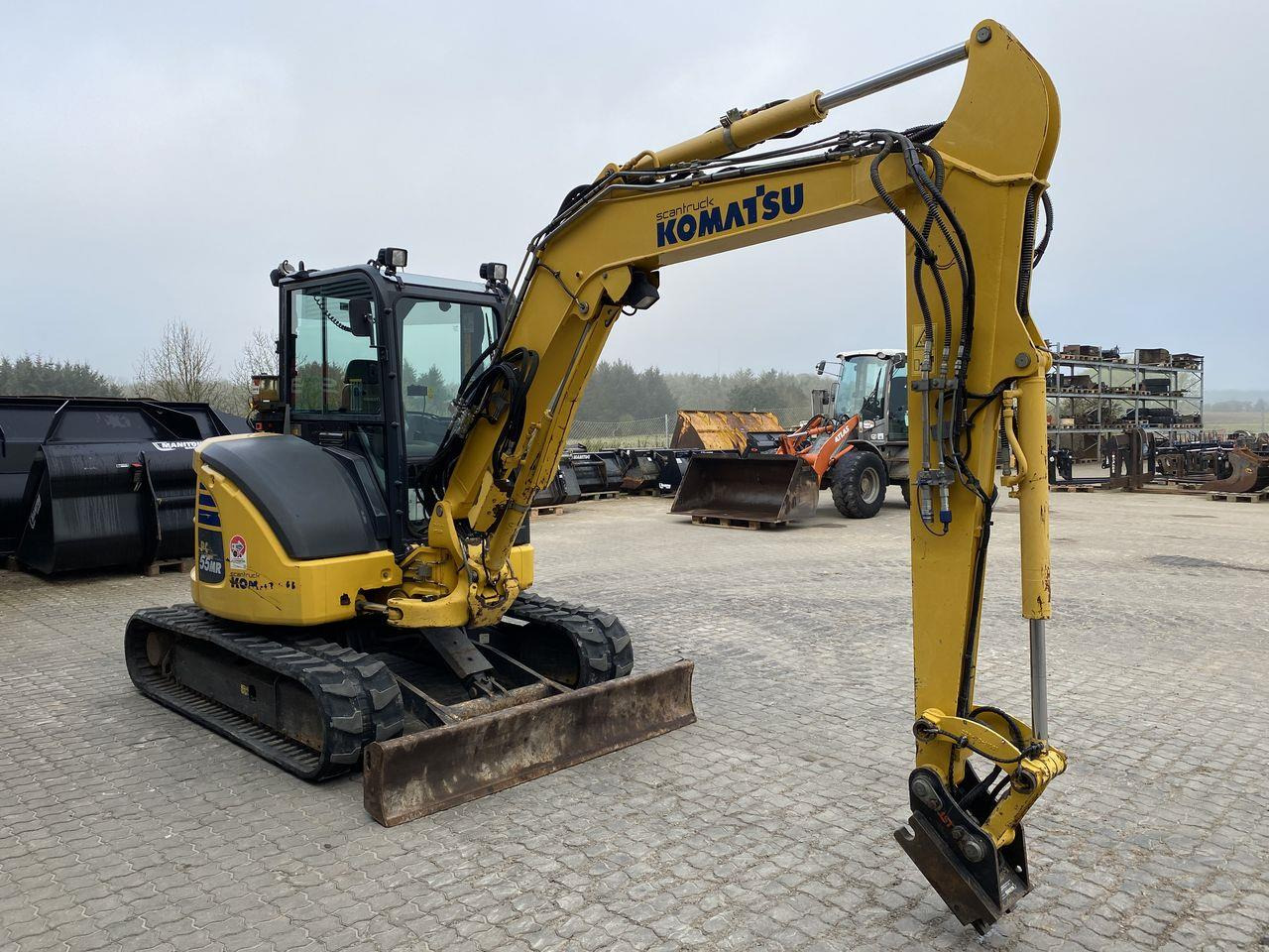 Komatsu PC55MR-5 - Miniexcavadora: foto 5 Komatsu PC55MR-5 - Miniexcavadora: foto 5