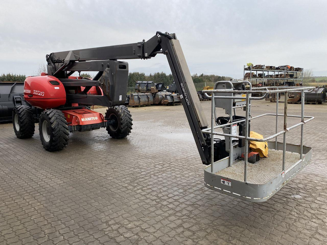 Manitou 200ATJ RC - Plataforma articulada: foto 5 Manitou 200ATJ RC - Plataforma articulada: foto 5