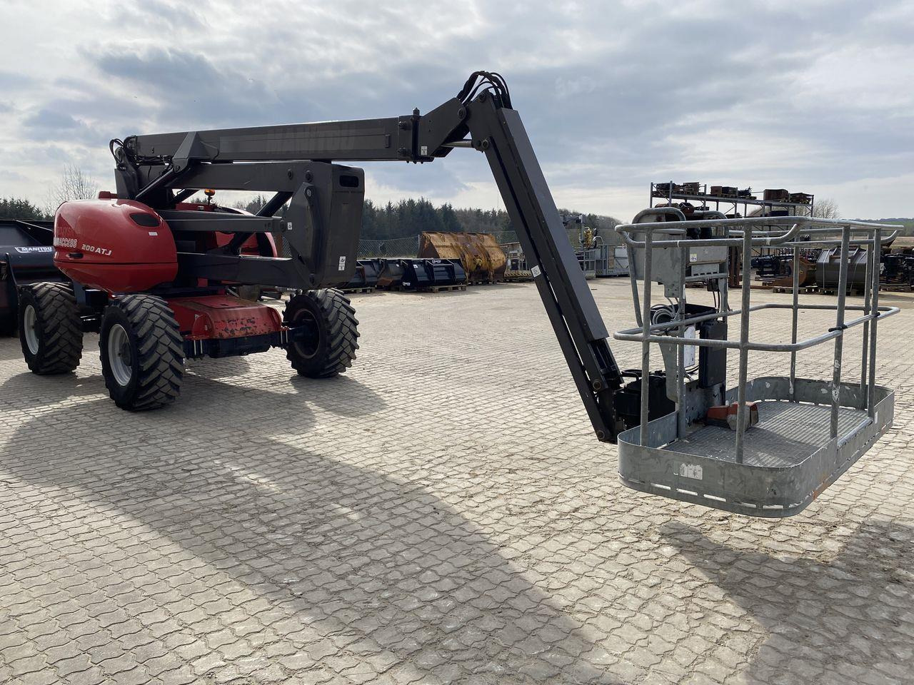 Manitou 200ATJ RC - Plataforma articulada: foto 5 Manitou 200ATJ RC - Plataforma articulada: foto 5