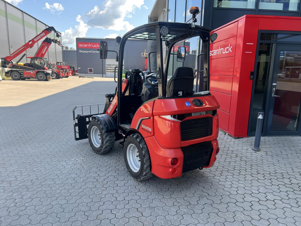 Manitou MLA 2-25H-4P - Cargadora de ruedas: foto 2 Manitou MLA 2-25H-4P - Cargadora de ruedas: foto 2