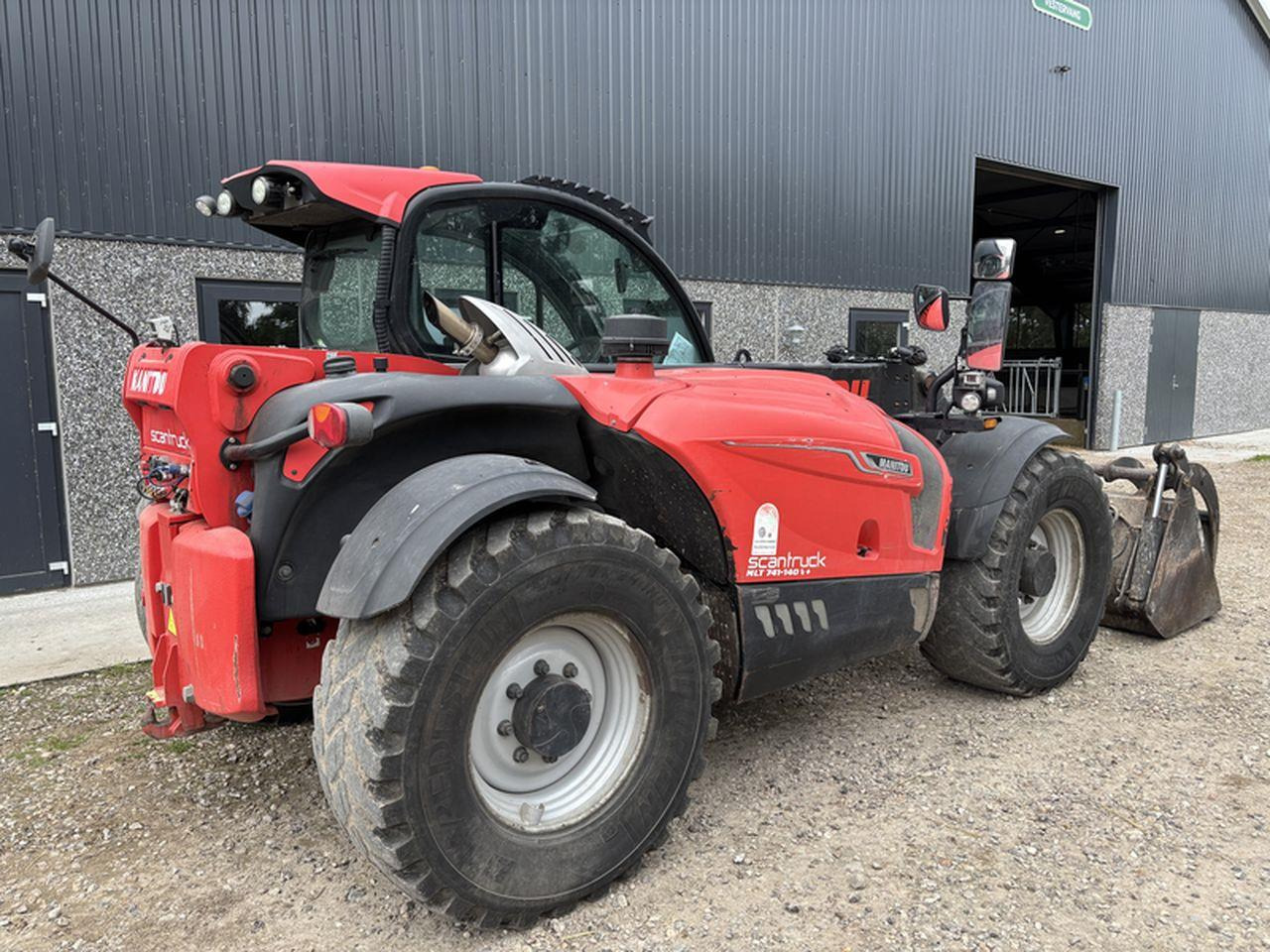 Manitou MLT741-140V+ ELITE - Manipulador telescópico: foto 4 Manitou MLT741-140V+ ELITE - Manipulador telescópico: foto 4