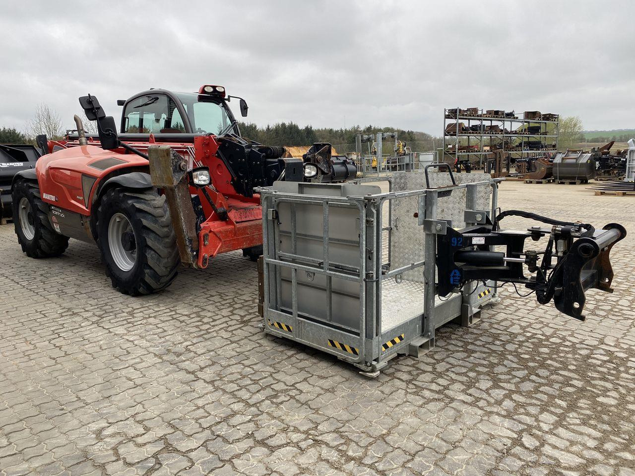 Manitou MT1840A ST3B - Manipulador telescópico: foto 5 Manitou MT1840A ST3B - Manipulador telescópico: foto 5