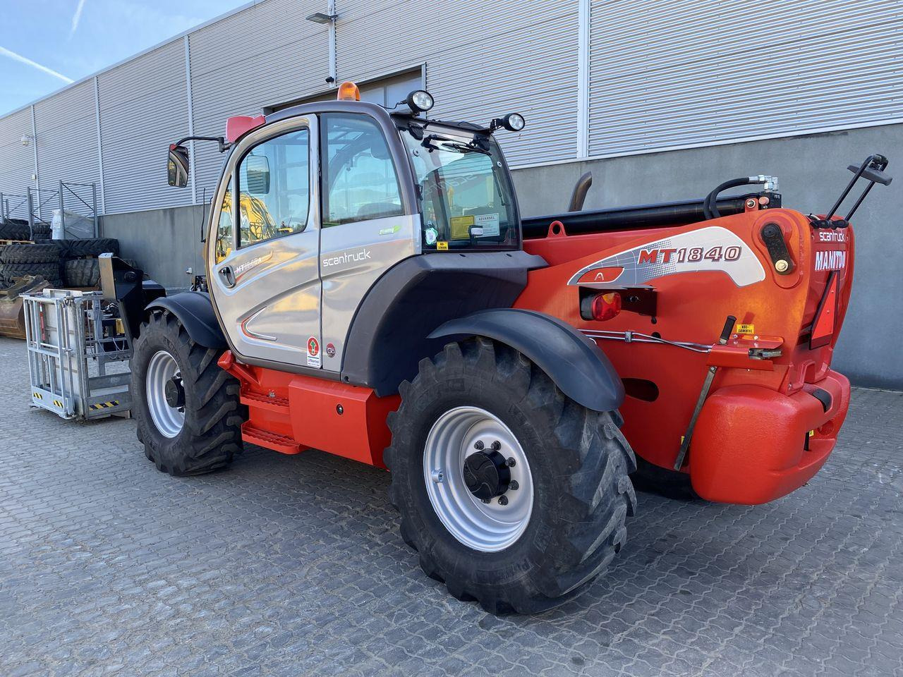 Manitou MT1840A ST3B - Manipulador telescópico: foto 2 Manitou MT1840A ST3B - Manipulador telescópico: foto 2