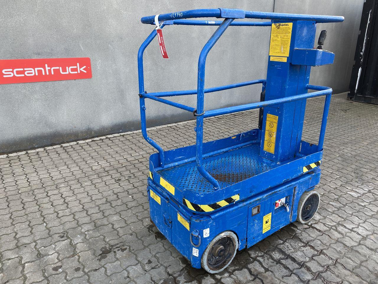 Snorkel TM12 - Plataforma de mástil vertical: foto 1 Snorkel TM12 - Plataforma de mástil vertical: foto 1