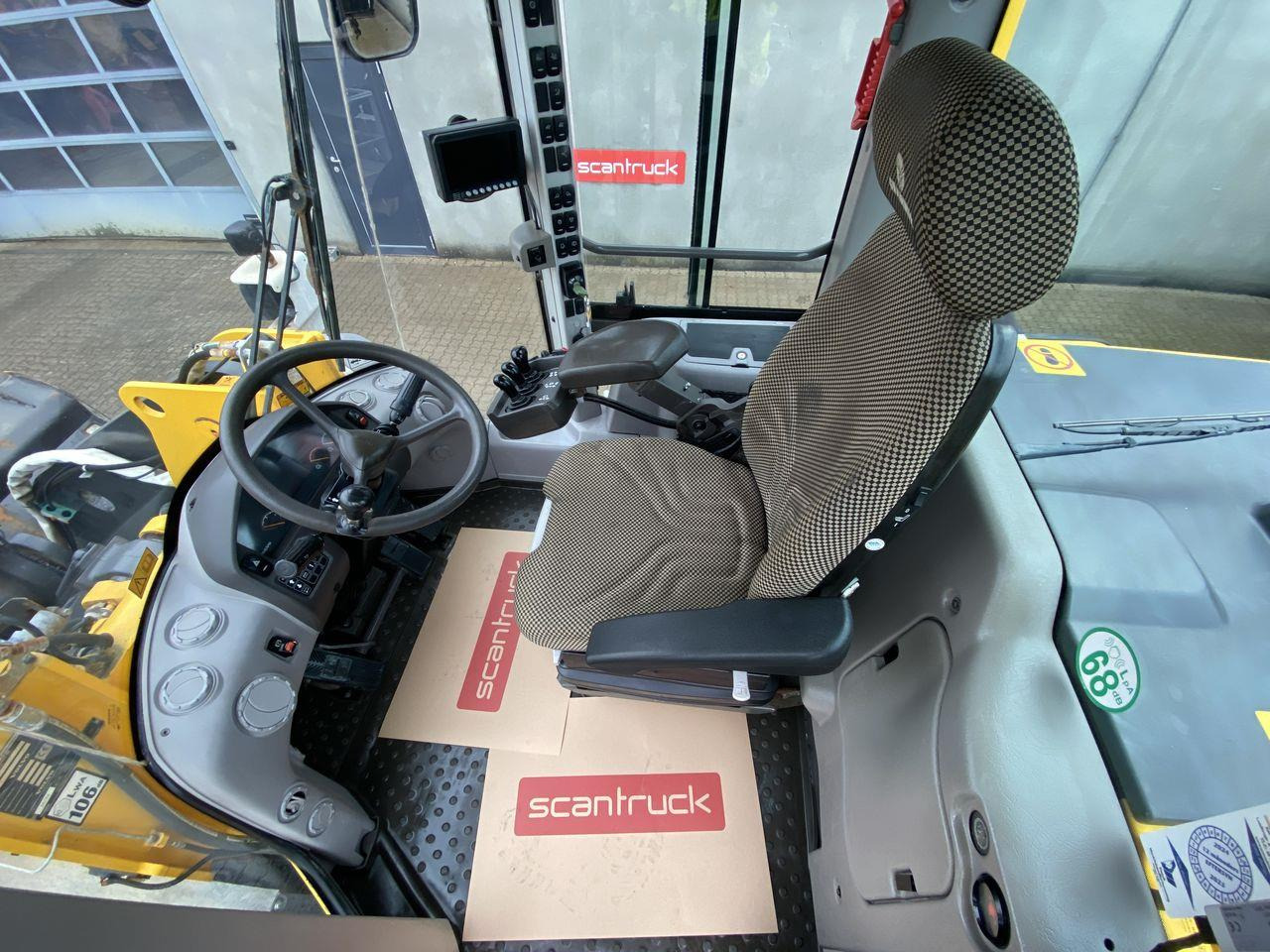 Volvo L120G - Cargadora de ruedas: foto 3 Volvo L120G - Cargadora de ruedas: foto 3