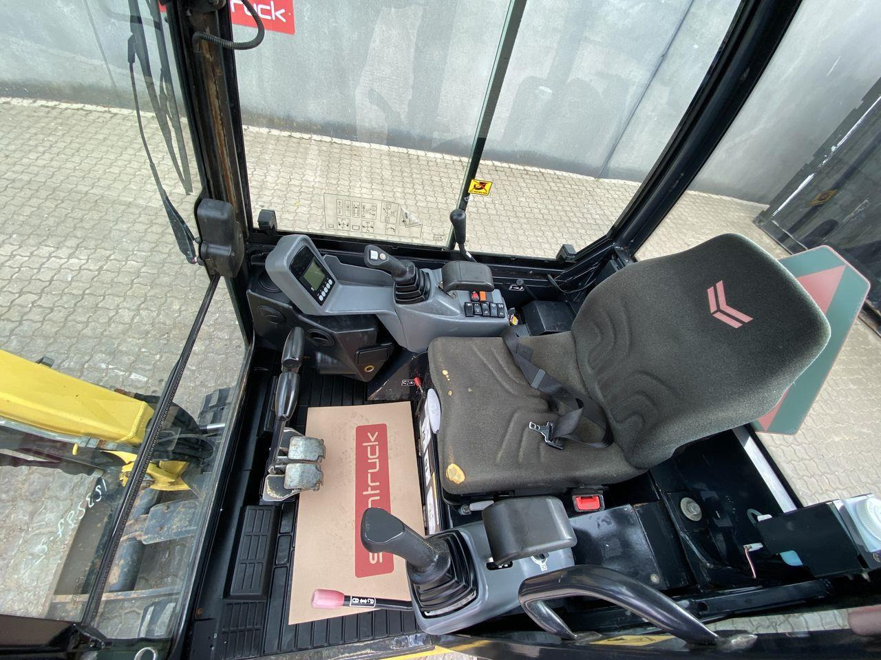 Yanmar SV18 - Miniexcavadora: foto 3 Yanmar SV18 - Miniexcavadora: foto 3