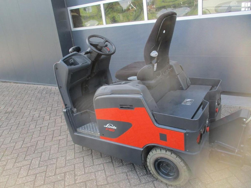 Linde P 60 - Remolcadora: foto 1 Linde P 60 - Remolcadora: foto 1