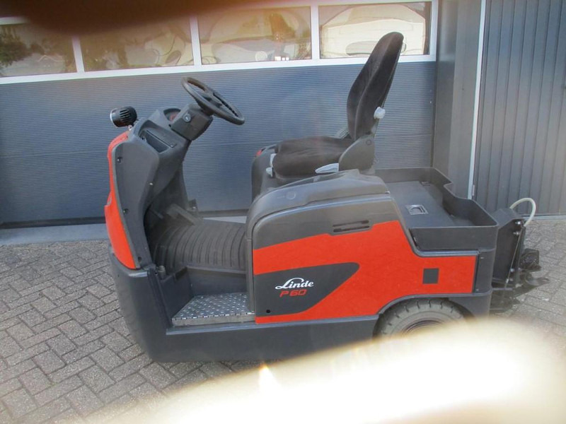 Linde P 60 - Remolcadora: foto 2 Linde P 60 - Remolcadora: foto 2