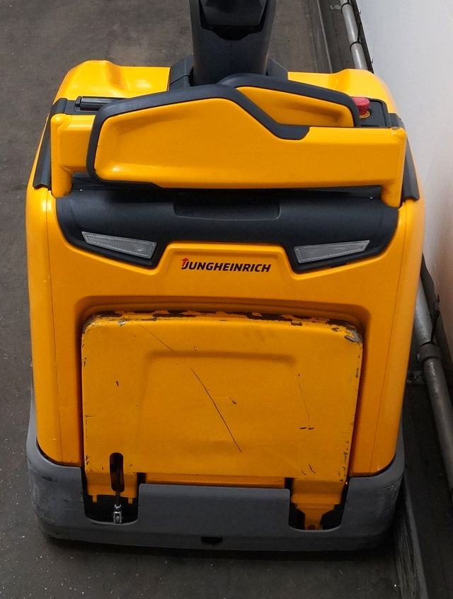 Jungheinrich ERE125 - Transpaleta: foto 3 Jungheinrich ERE125 - Transpaleta: foto 3